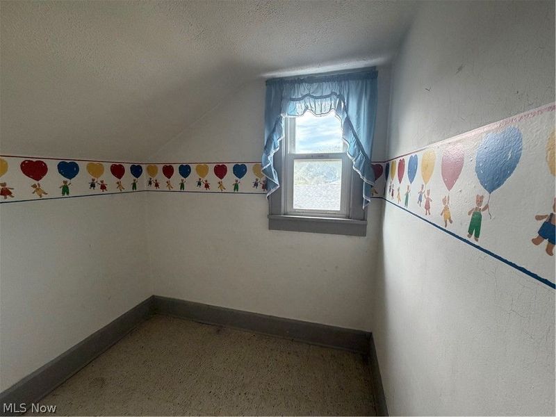 14060 Pershing Avenue, Newcomerstown, OH 43832 Photo 19