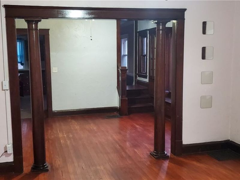 3780 W 37th Street, Cleveland, OH 44109 Photo 3