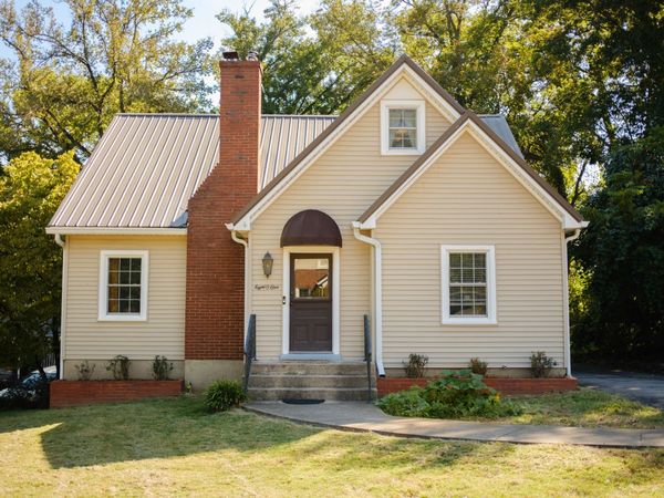 801 Elm St, Columbia, TN 38401