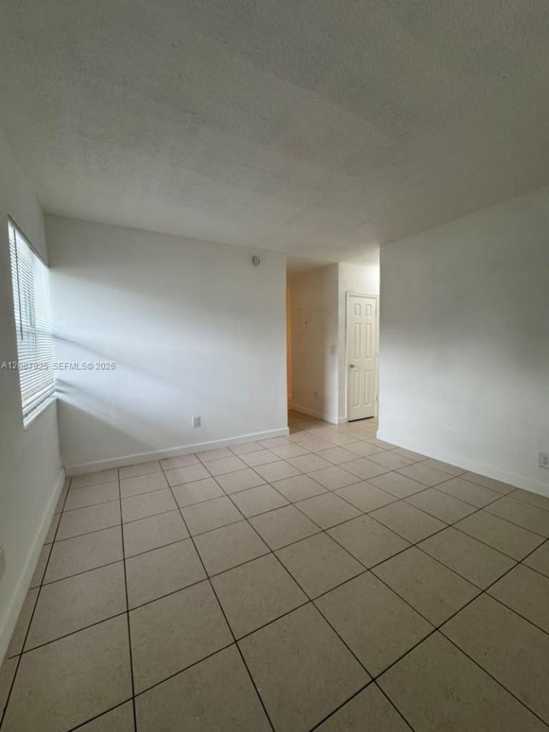 325 NW 15th St, Unit 5, Pompano Beach, FL 33060 Photo