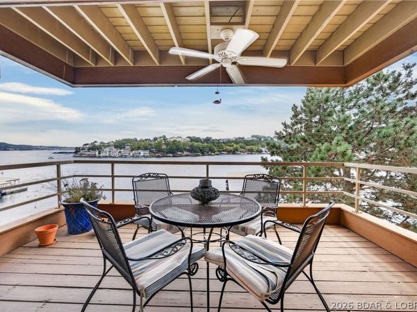 52 Cedar Court , Unit 1B, Lake Ozark, MO 65049