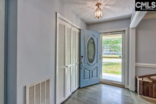 209 Valhalla Drive  Photo 7