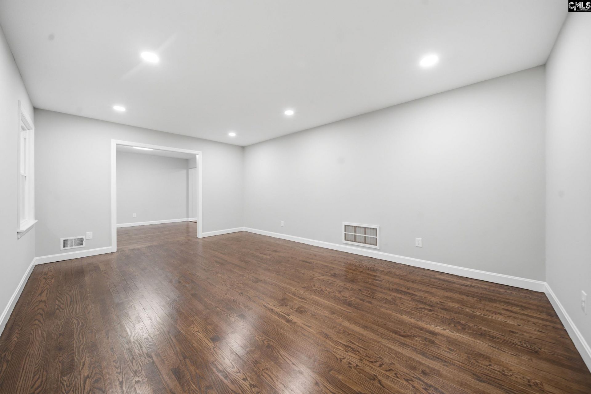 214 Barmount Drive Photo 7