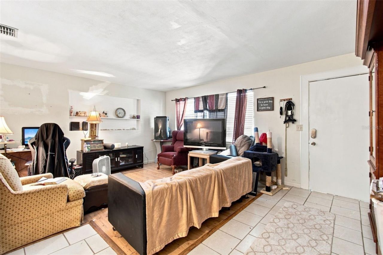 16 S Harrison Street, Beverly Hills, FL 34465 Photo