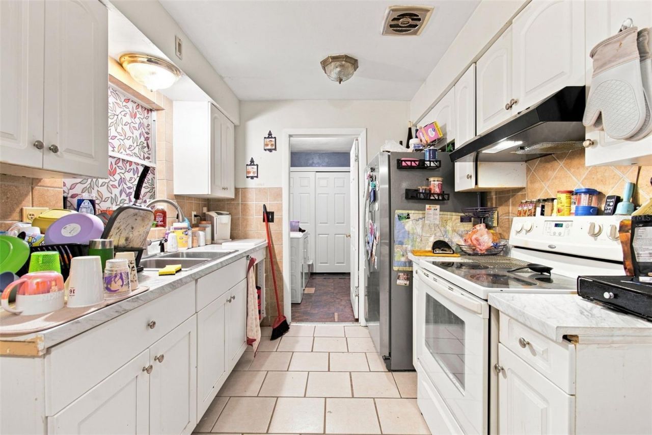 16 S Harrison Street, Beverly Hills, FL 34465 Photo