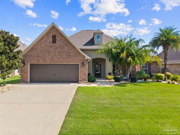 1410 Sabal Palm Dr, Gulf Breeze, FL 32563