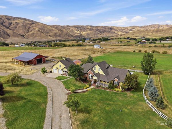 26 Maria Dr, Horseshoe Bend, ID 83629
