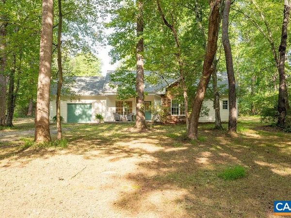 180 LYNX FARM LN , Charlottesville, VA 22903