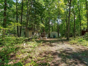 231 DEER TRL , Greenville, VA 24440