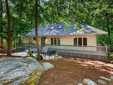 67 SHINGLE OAK LN , Nellysford, VA 22958