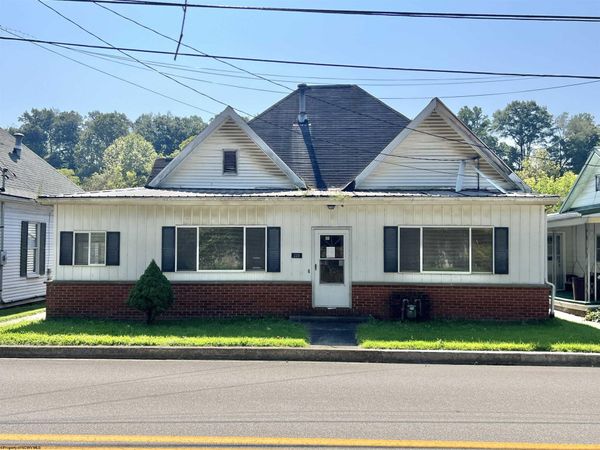 228 Main Street, Worthington, WV 26554