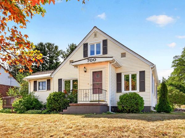 700 Poplar Street, Ishpeming, MI 49849