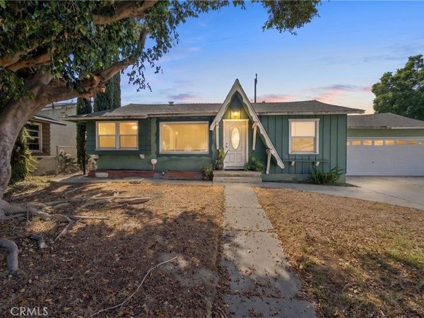 21211 Haston Place, Lakewood, CA 90715