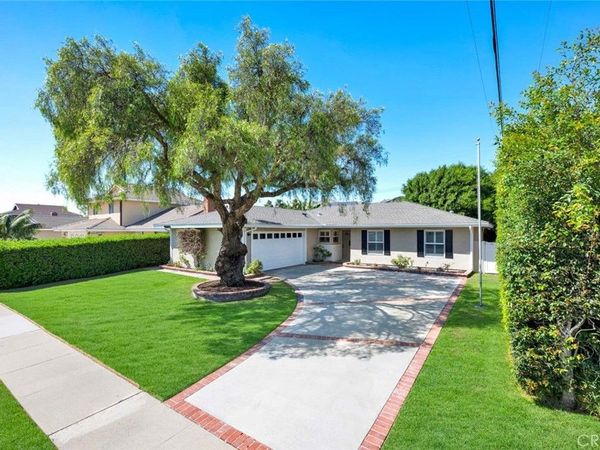 9405 La Estrella, Fountain Valley, CA 92708