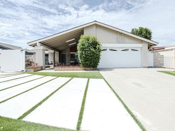115 S La Paz, Anaheim, CA 92807
