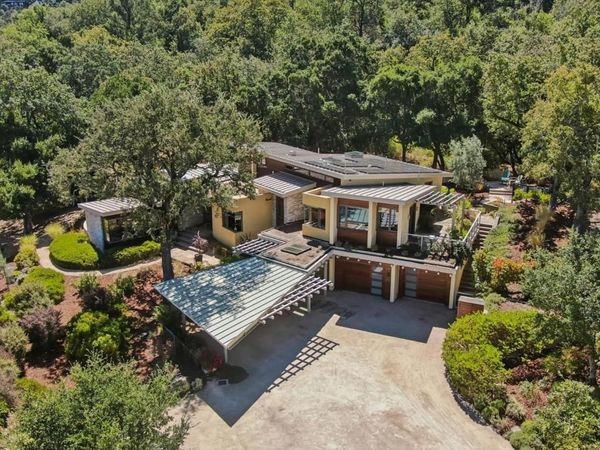 2 Buck Meadow Drive, Portola Valley, CA 94028