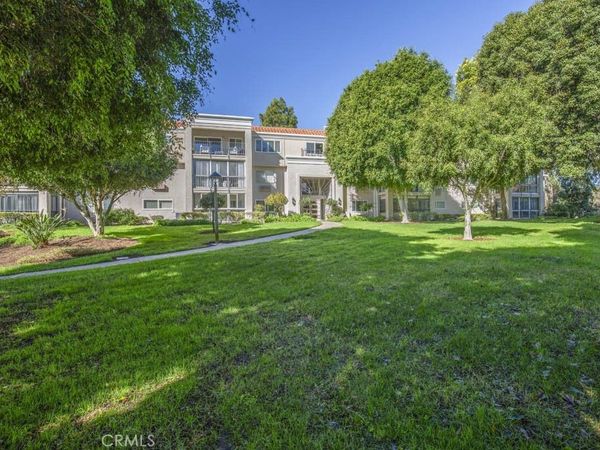 5499 Paseo Del Lago W, Unit 2D, Laguna Woods, CA 92637