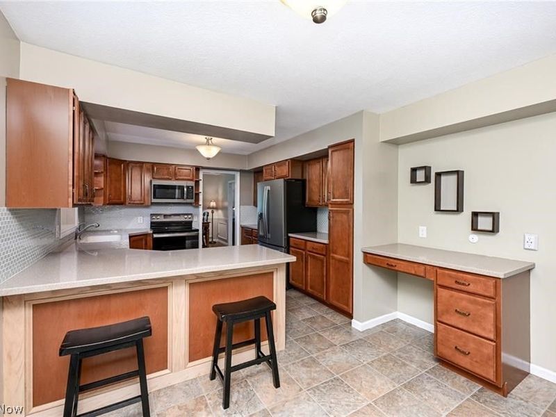 2180 N Revere Road , Akron, OH 44333 Photo 15