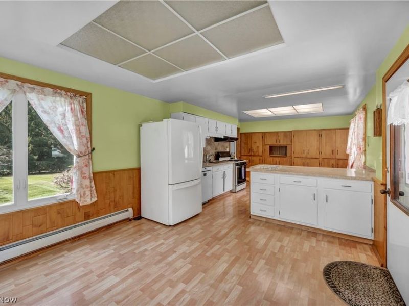 178 Gilbert Drive, Bedford, OH 44146 Photo 24