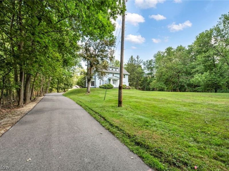 178 Gilbert Drive, Bedford, OH 44146 Photo 3