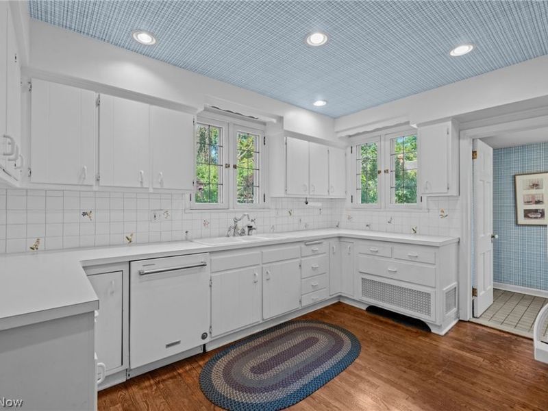 2975 Falmouth Road, Shaker Heights, OH 44122 Photo 11