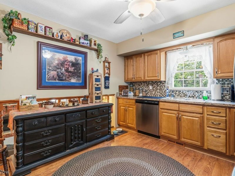 1401 Harvest Circle NE, Massillon, OH 44646 Photo 14