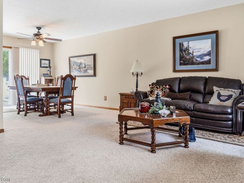 1401 Harvest Circle NE, Massillon, OH 44646 Photo 8
