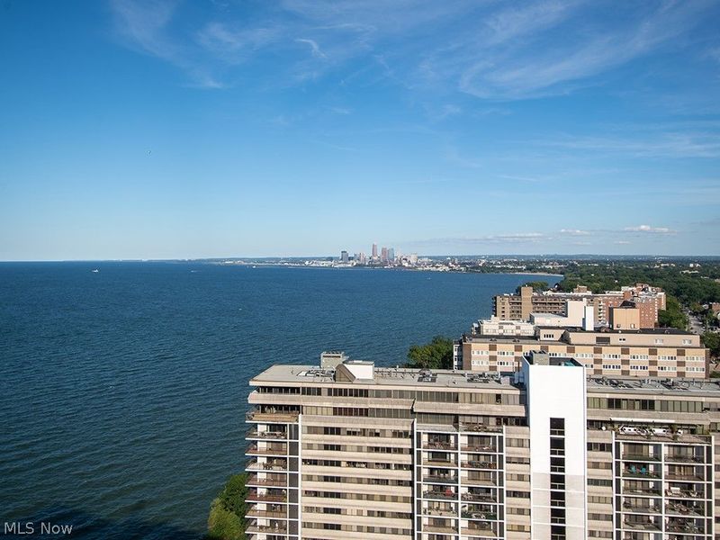12700 Lake Avenue , Unit 3013, Lakewood, OH 44107 Photo 11