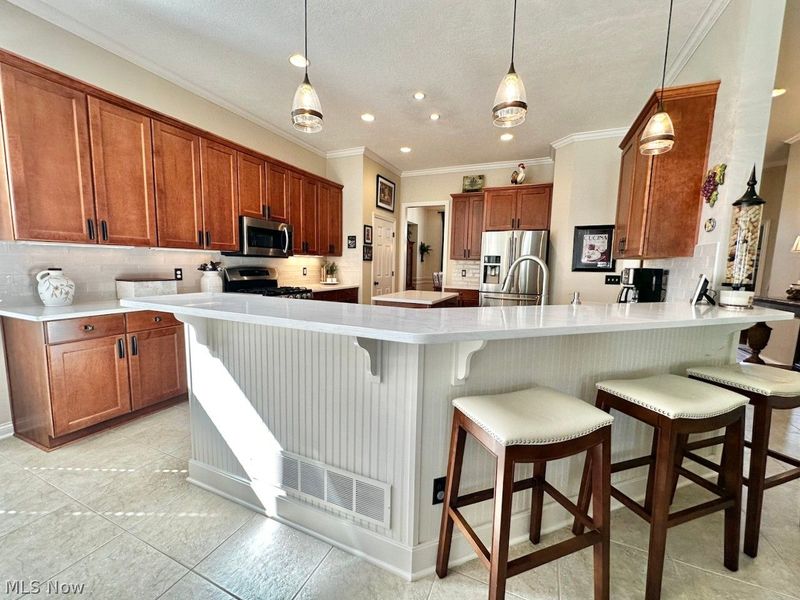 239 Prestwick Drive , Broadview Heights, OH 44147 Photo 5