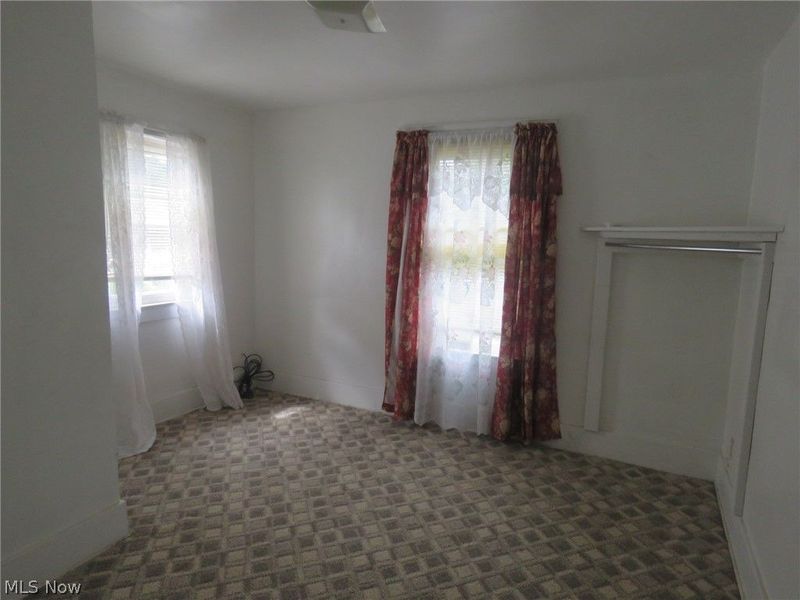 1768 E 33rd Street, Lorain, OH 44055 Photo 12