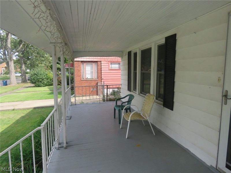 1768 E 33rd Street, Lorain, OH 44055 Photo 2