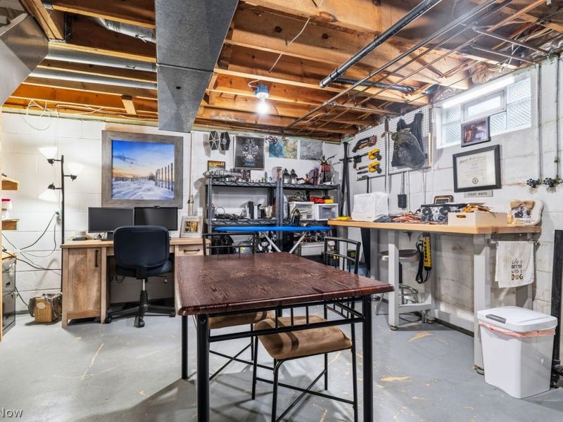 2015 Wittenberg Street, Louisville, OH 44641 Photo 21