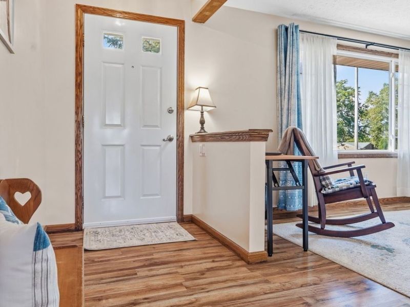 2015 Wittenberg Street, Louisville, OH 44641 Photo 6