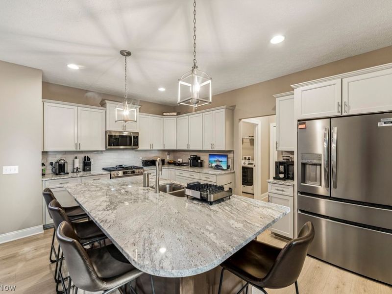 613 Monteforte Court , Avon Lake, OH 44012 Photo 4