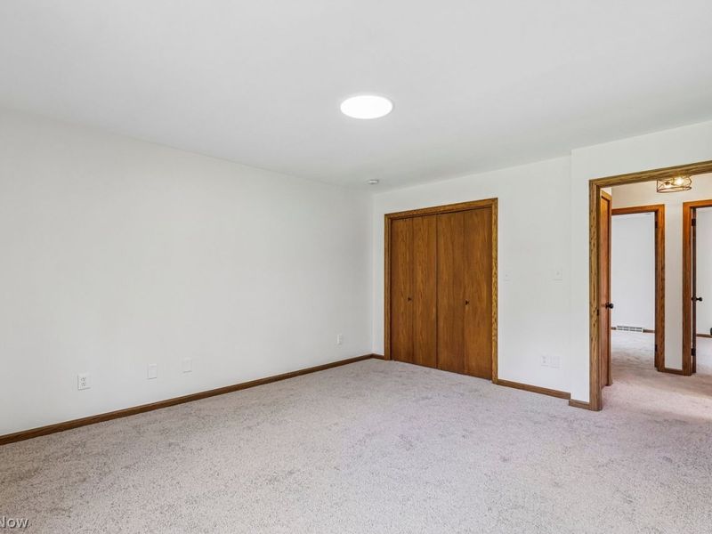 8625 Four Seasons Trail, Poland, OH 44514 Photo 30