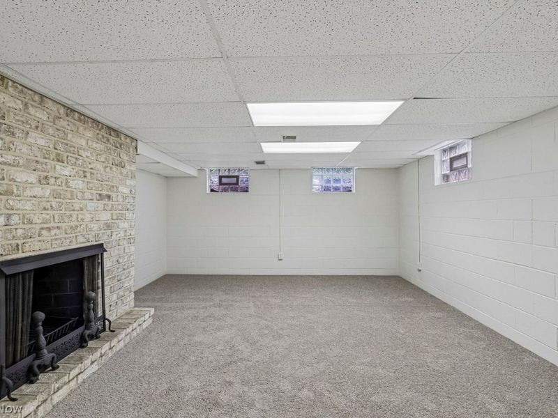 8625 Four Seasons Trail, Poland, OH 44514 Photo 33