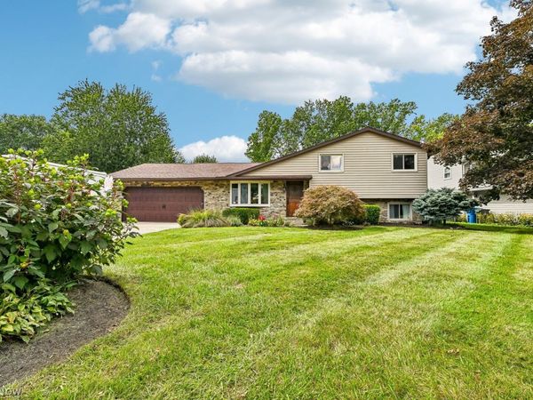 6000 Denise Drive , North Ridgeville, OH 44039