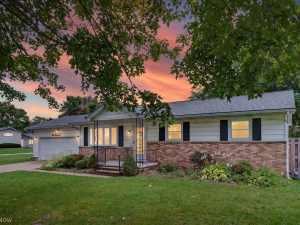 834 Columbia Drive, Amherst, OH 44001