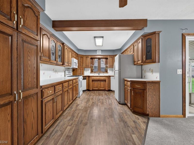 834 Columbia Drive , Amherst, OH 44001 Photo 13