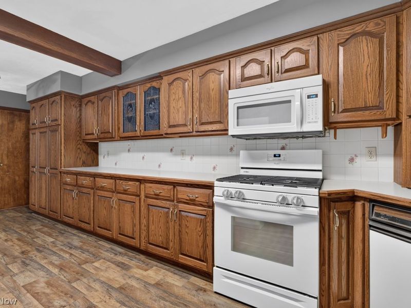834 Columbia Drive , Amherst, OH 44001 Photo 15