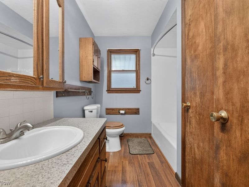 834 Columbia Drive, Amherst, OH 44001 Photo 19