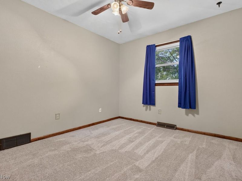 834 Columbia Drive, Amherst, OH 44001 Photo 28