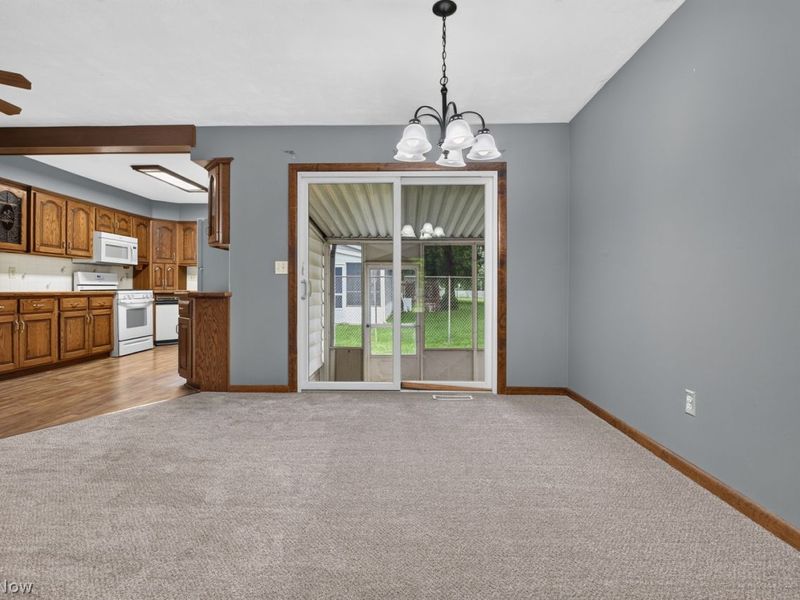 834 Columbia Drive , Amherst, OH 44001 Photo 8