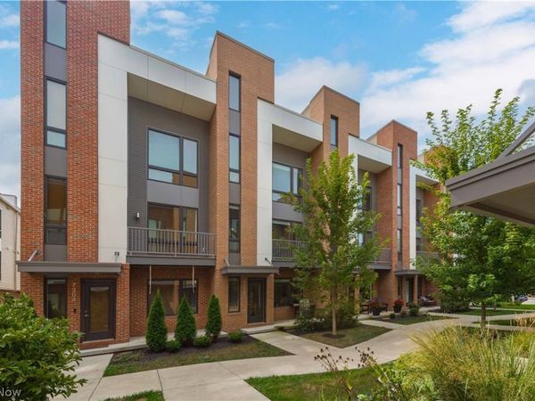 7308 Park Place Court , Cleveland, OH 44102