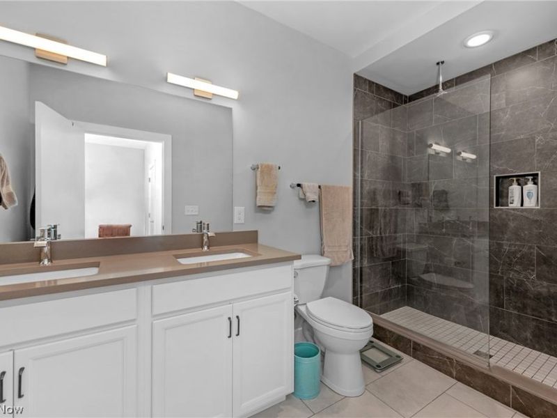 7308 Park Place Court, Cleveland, OH 44102 Photo 22