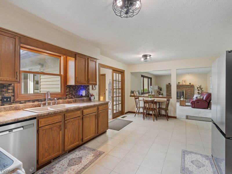 8825 Blitzen Road NW, North Canton, OH 44720 Photo 17