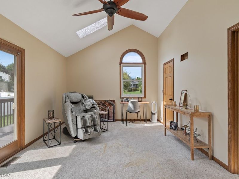 8825 Blitzen Road NW, North Canton, OH 44720 Photo 22