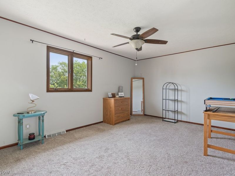8825 Blitzen Road NW, North Canton, OH 44720 Photo 30