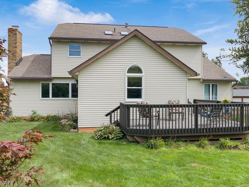 8825 Blitzen Road NW, North Canton, OH 44720 Photo 8