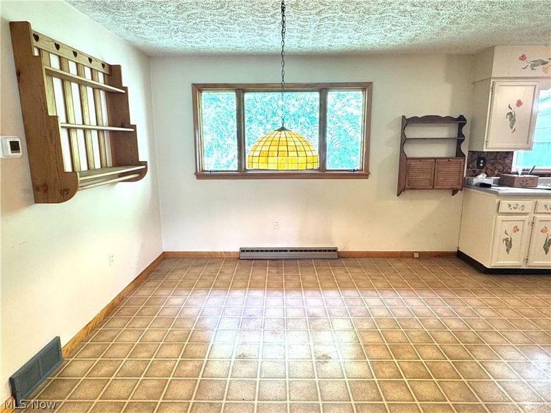 2147 Sarkies Drive, Warren, OH 44483 Photo 10